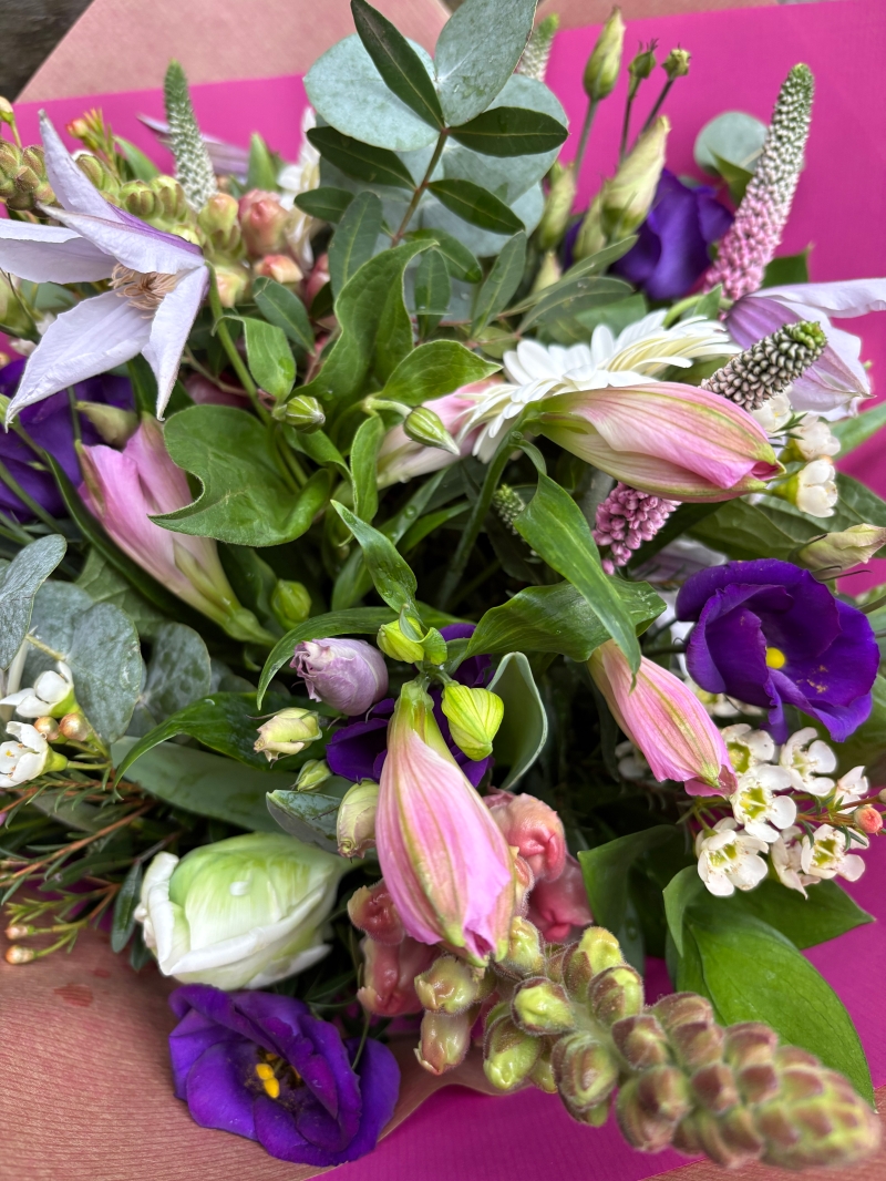 Same Day bouquet   Florists Choice