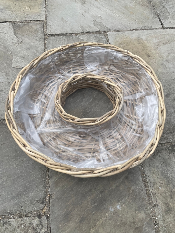 Posy Basket Wreath