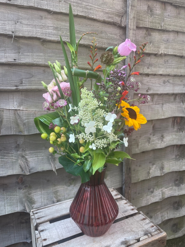 Country garden vase
