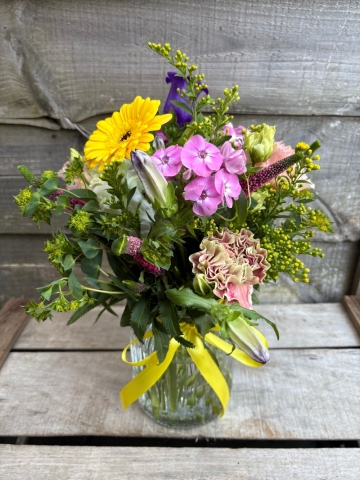 Lizzy Cottage Garden Arrangement